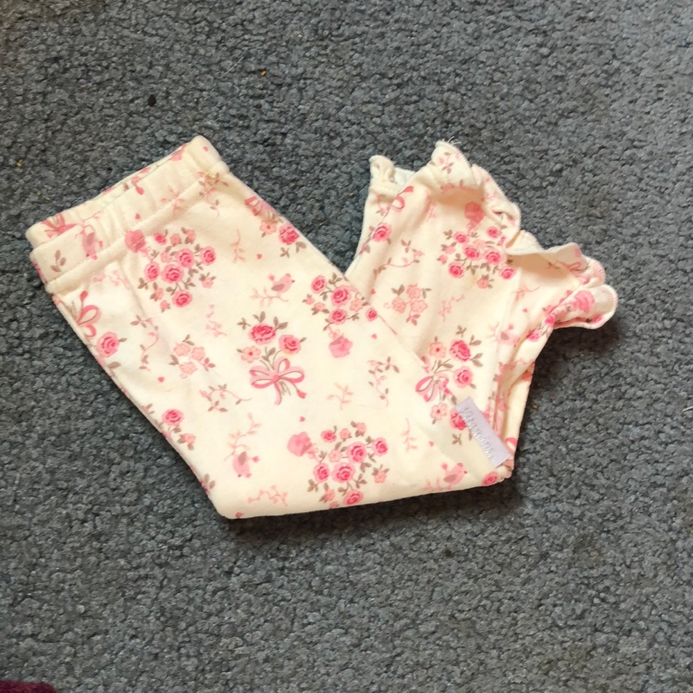Cutee 6M old girl pants!!